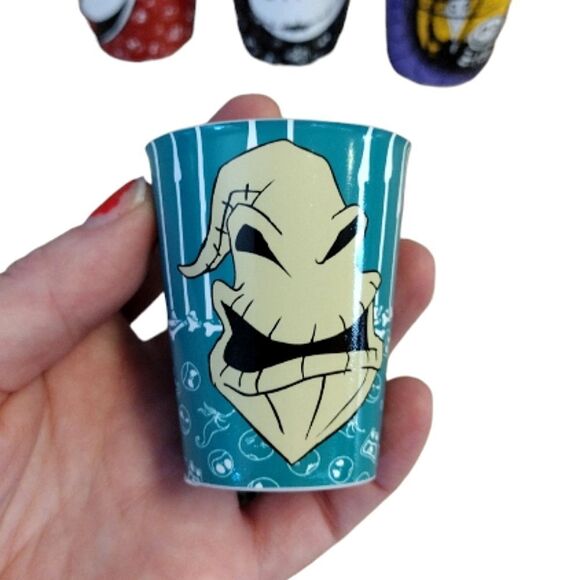 The Nightmare Before Christmas Set of 4 Reusable 1.5oz Shot Cups NWT - Picture 7 of 14